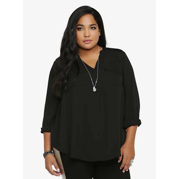 Torrid Beaded Shoulder Harper Georgette Long Sleeve Pullover Popover Blouse Top - Picture 2 of 8